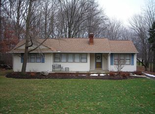 6745 Oakwood Dr, Independence, OH 44131