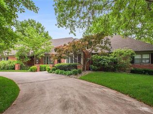 3514 W 100th Ter, Leawood, KS 66206