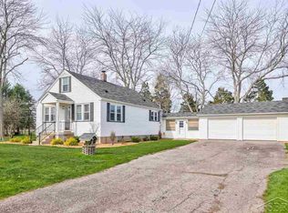 3380 S Orr Rd, Hemlock, MI 48626