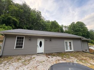276 Wes Jones Rd, Newland, NC 28657