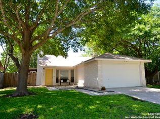 9362 Lands Point St, San Antonio, TX 78250