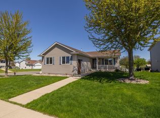 5094 King Arthur Dr NW, Rochester, MN 55901