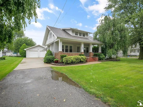 1962 E Erie Rd, Erie, MI 48133