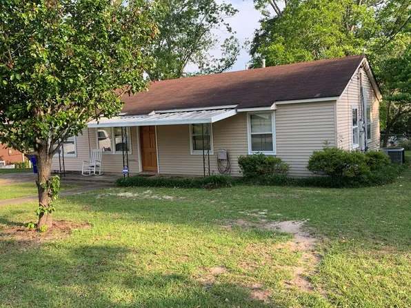 215 2nd Ave, Troy, AL 36081