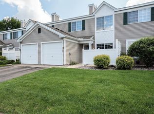 1829 Southcross Dr #2102, Burnsville, MN 55306