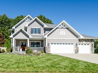 1961 Fox Prairie Rd, Saint Joseph, MI 49085