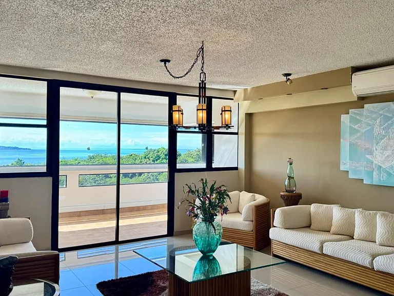 401 Cond El Castillo — Photo 2
