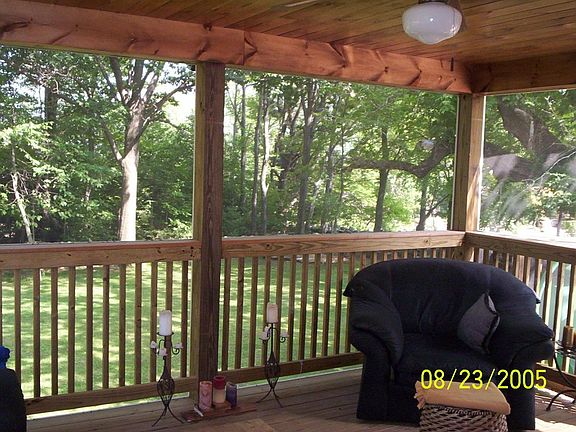 screened-in porch
