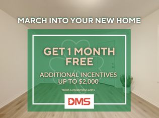 1906 Avenue Rd #8, North York, ON M5M3Z8