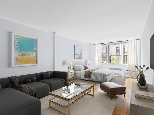 180 Thompson St APT 5F, Manhattan, NY 10012