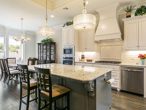 4th image of 207 Flora Springs Dr