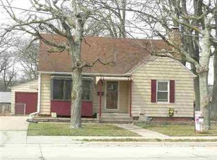2525 7th St, East Moline, IL 61244