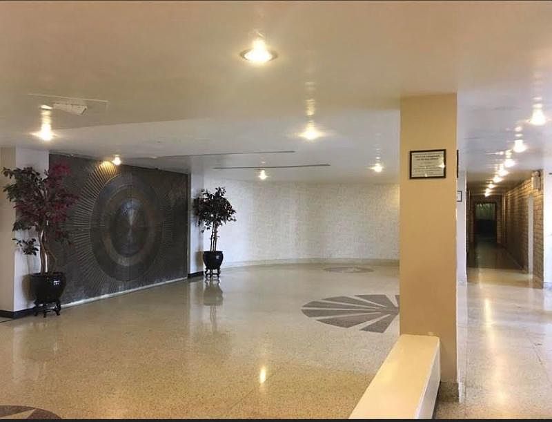 2nd image of 610 Waring Ave APT 4G