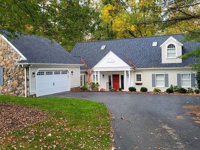 70 Solether Ln, Chagrin Falls, OH, 44022