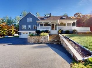 28 Howland Rd, Lakeville, MA 02347