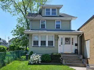 140 4th Pl, Bogota, NJ 07603