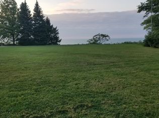 27620 N Wind Dr, Euclid, OH 44132