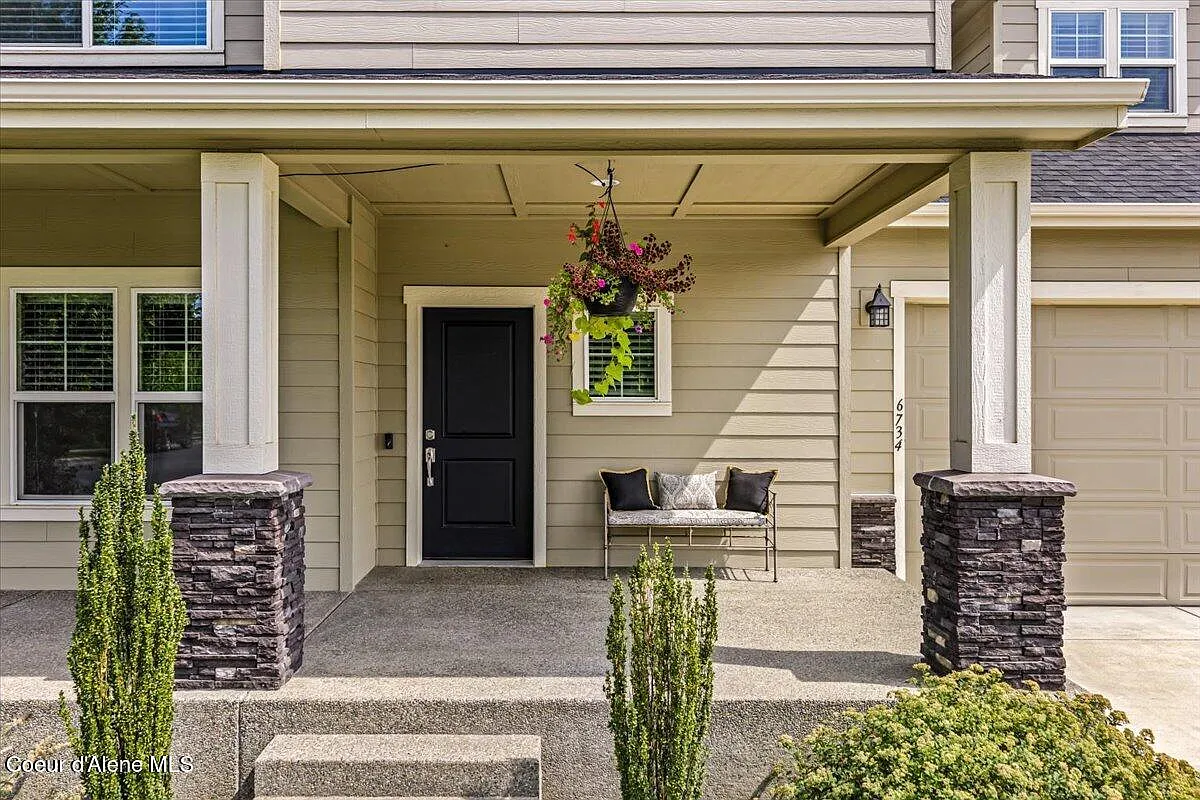 5 bed, 3965 sqft, $4,000 — Photo 4