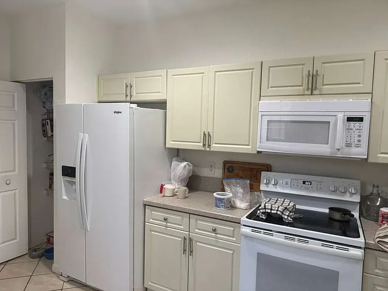 3973 Orange Tree Ln — Photo 6