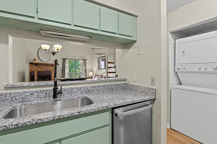 405 Harbison Blvd #525 — Photo 5