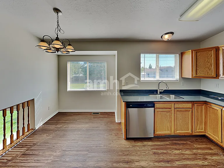 3681 W 4525 S — Photo 4