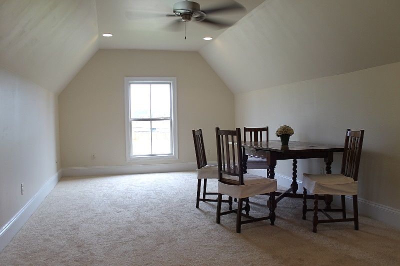 2nd image of 138 Hampton Hill Blvd