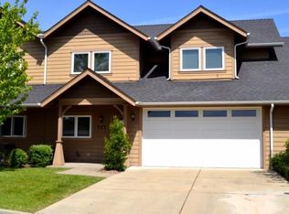 717 SW Kinsington Ct, Grants Pass, OR