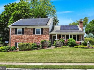 16 Duncan Ln, Springfield, PA 19064