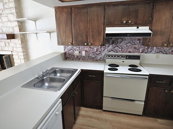 4th image of 1809 Rawhide Dr #1815