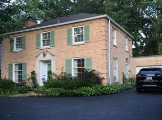 376 Sheridan Rd, Highland Park, IL 60035