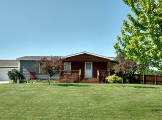 6048 Cook Rd, Swartz Creek, MI 48473