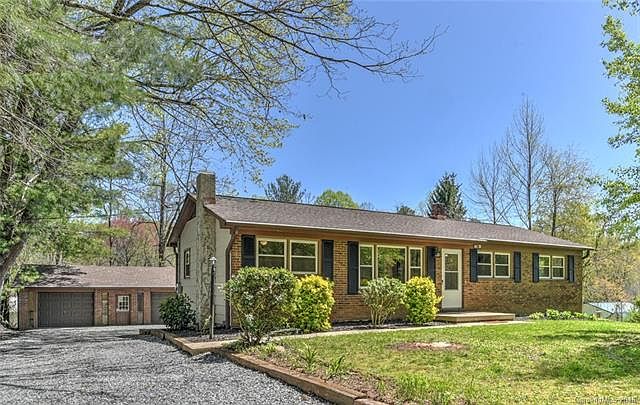1st image of 16 Cozy Acres Ln