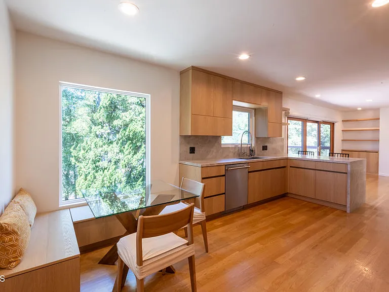 1483 Arroyo View Dr — Photo 13