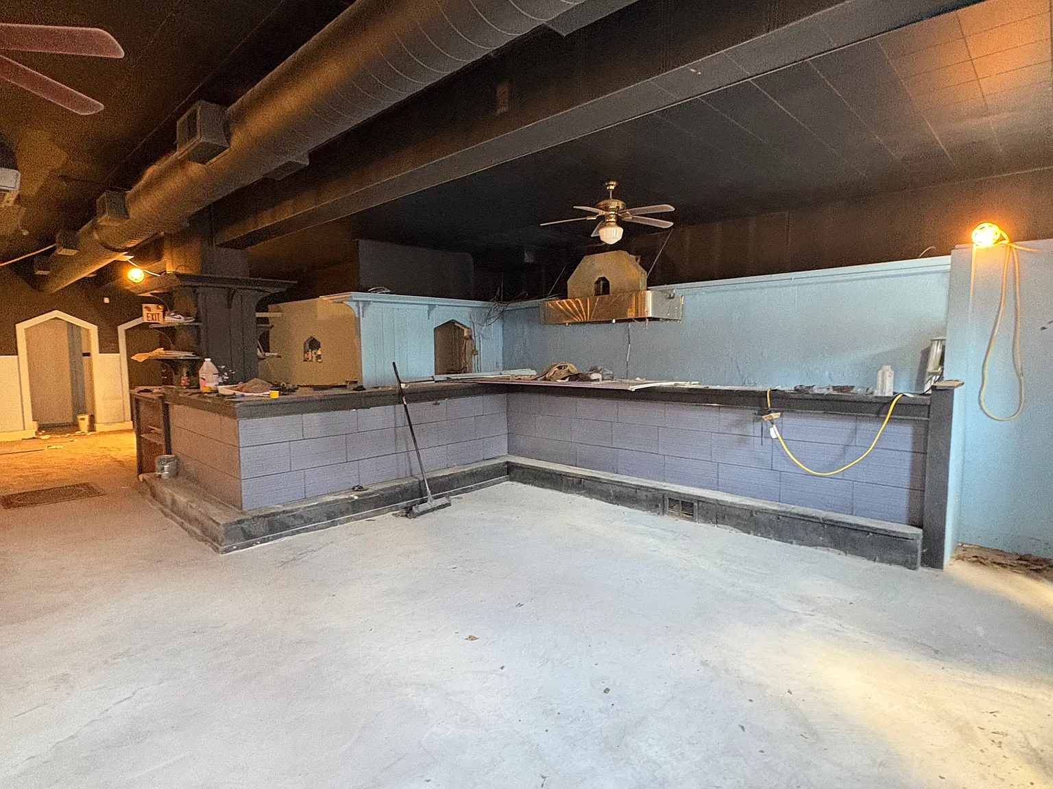 1 bed, 1500 sqft, $1,200 — Photo 2