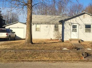 717 S Prairie St, Yates Center, KS 66783