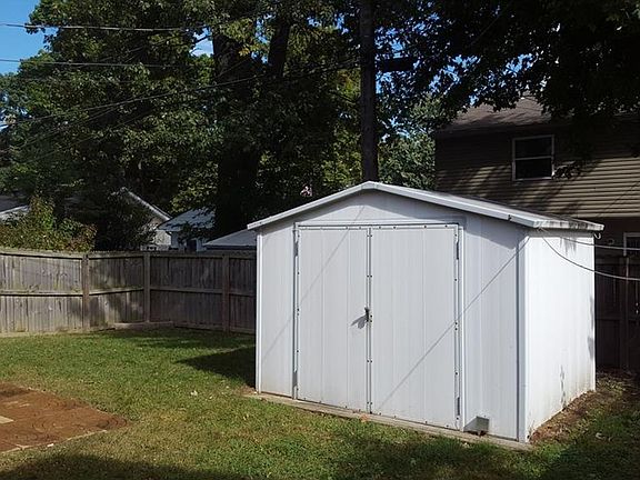 5th image of 5687 Whitethorn Dr
