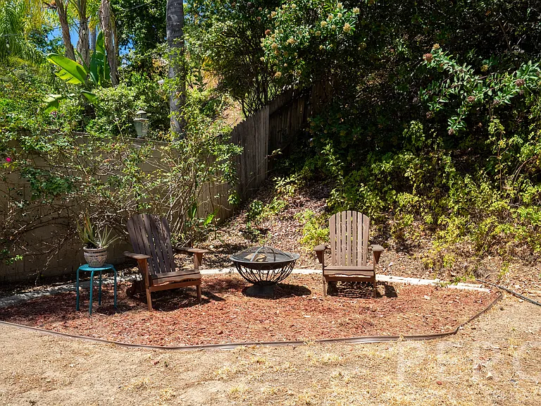 3770 Dunbarton Way — Photo 33