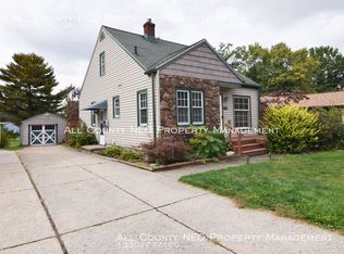 146 Eastholm Ave, Akron, OH 44312