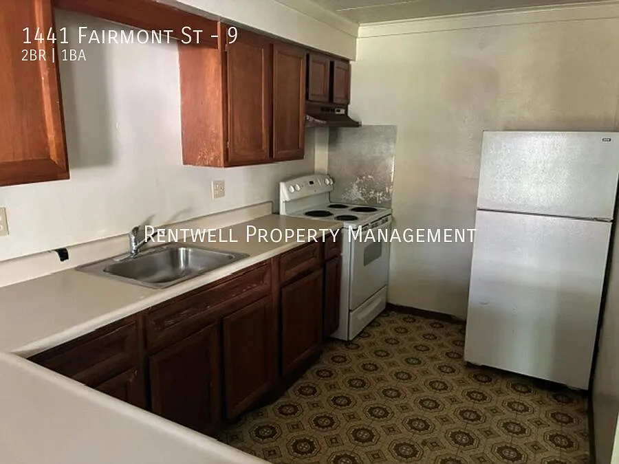 1441 Fairmont St #9