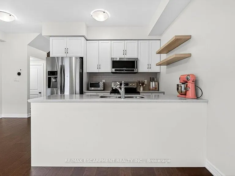 377 Glancaster Rd #16 — Photo 18