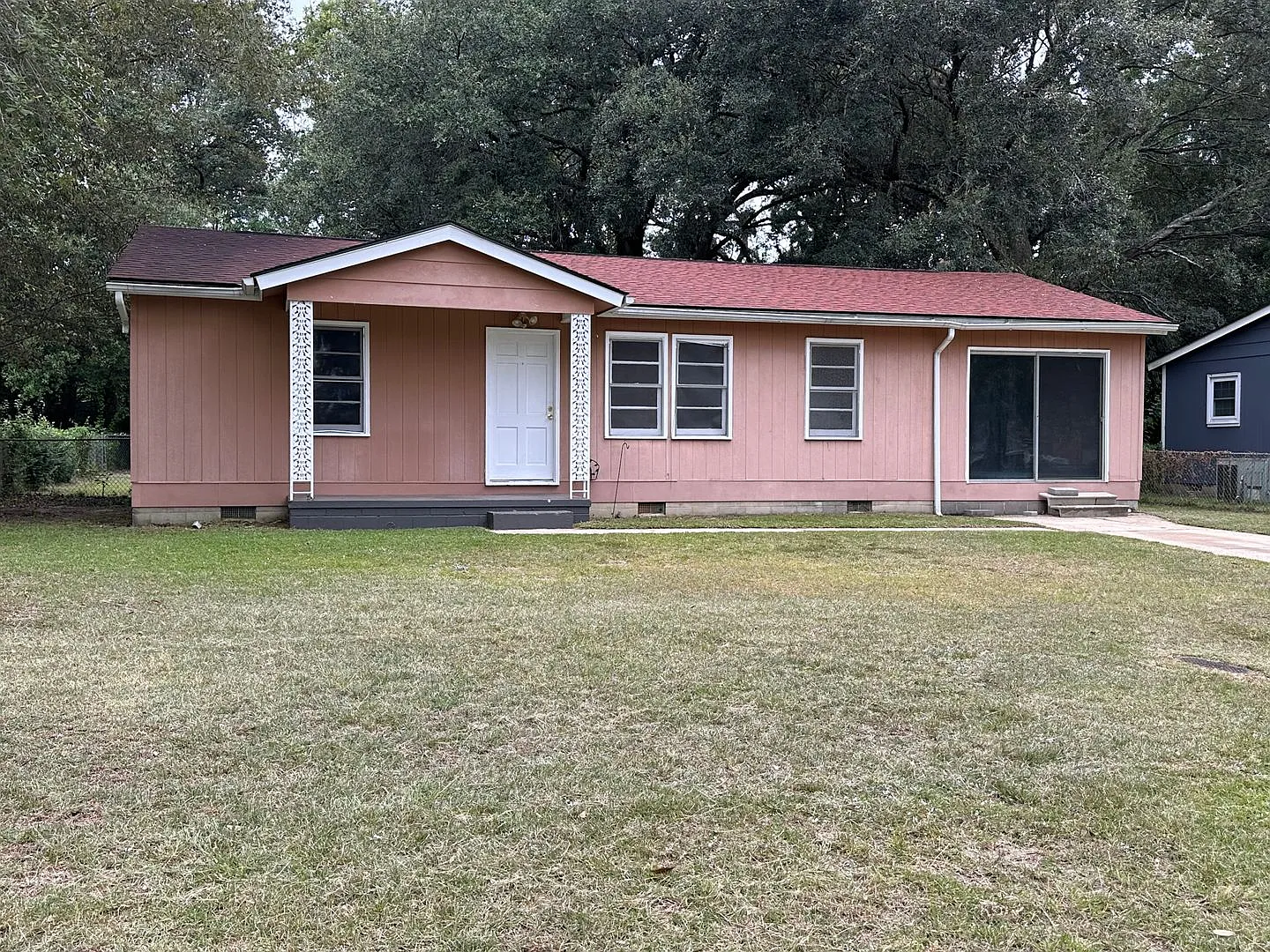 312 Cannon Avenue — Photo 1