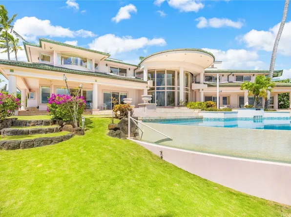 509 Moaniala St, Honolulu, HI 96821