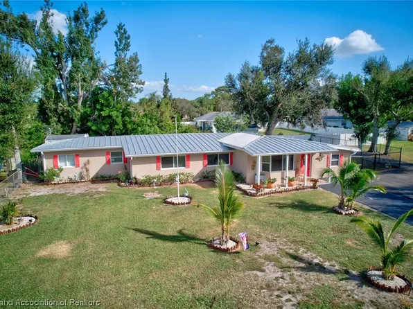 1803 Lake Clay Dr, Lake Placid, FL 33852