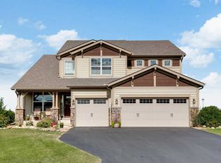 1363 Pebble Beach Dr, Woodbury, MN 55129