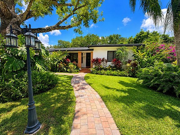 3rd image of 13231 NW 1st Avenue