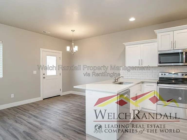 2643 S 2300 West St #152 — Photo 7