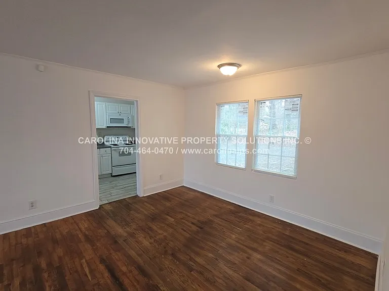 2711 Beech Nut Rd — Photo 5