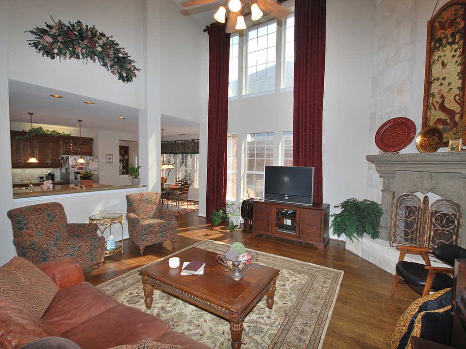 Family Room / Kitchen