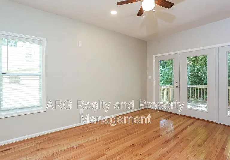840 Smith St SW #A — Photo 19