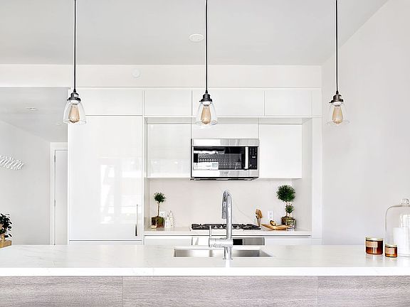 3rd image of 505 W 43rd St #8J